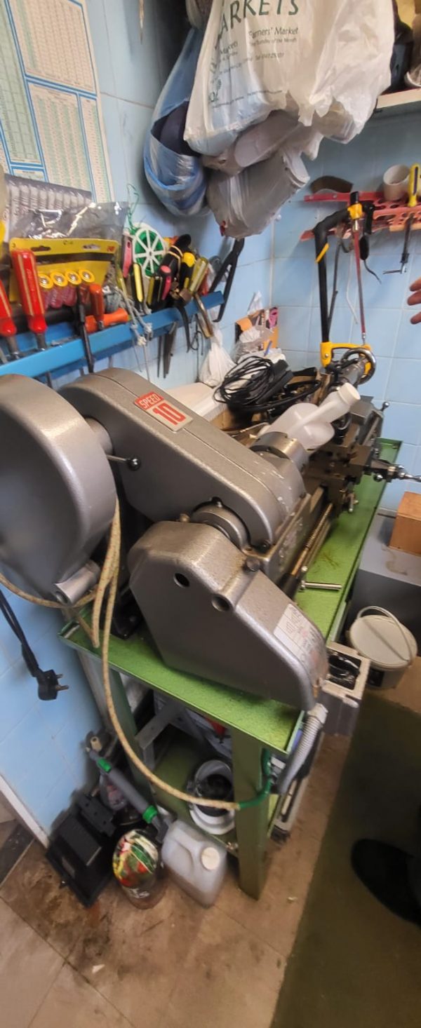 Myford ML1 3 .1/2 Speed 10 Metal Centre Work - Image 2