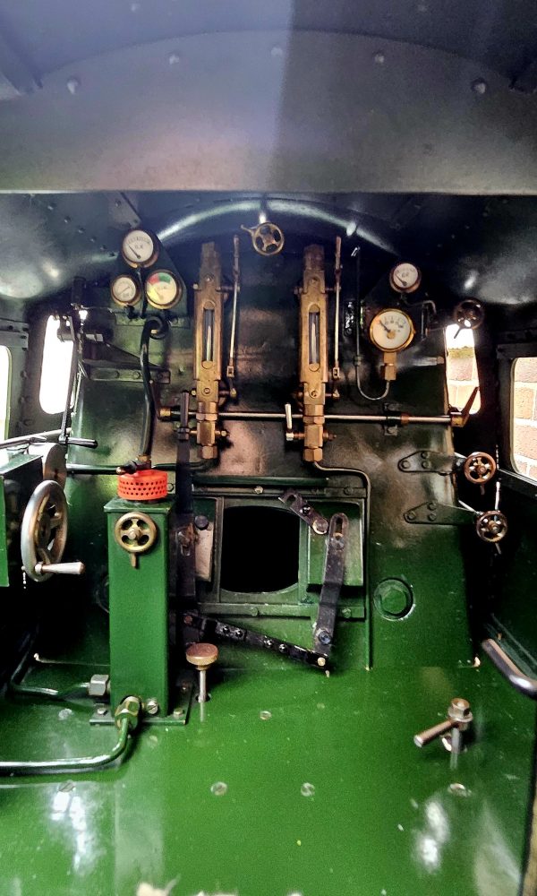 5" Inch Gauge Britannia 4-6-2 Ex Works New - Image 10
